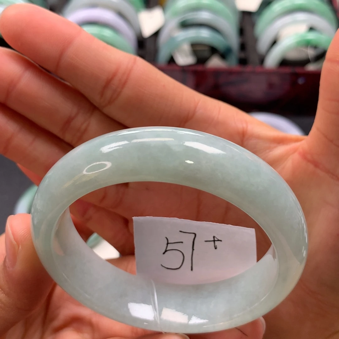 未镶嵌手镯翡翠手镯