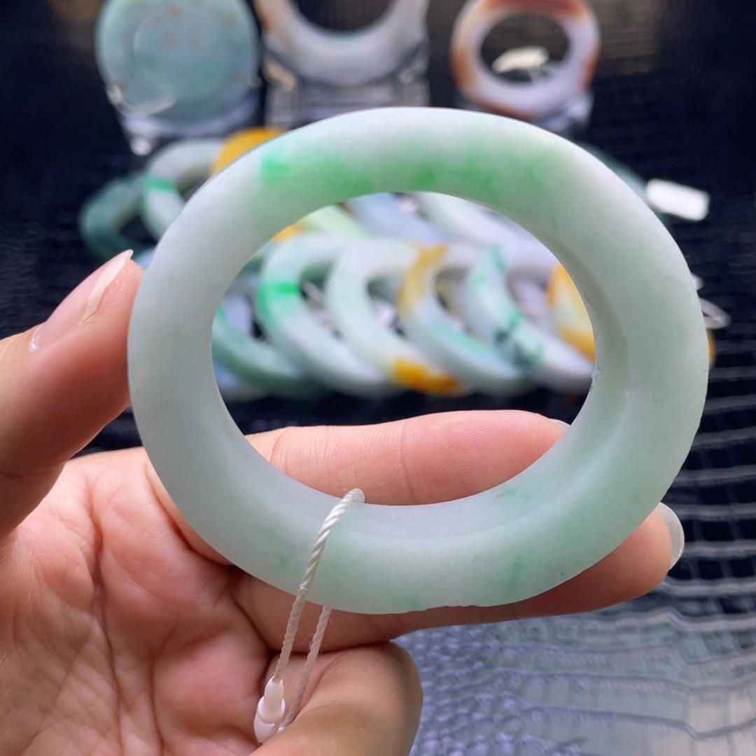 未镶嵌翡翠定制翡翠