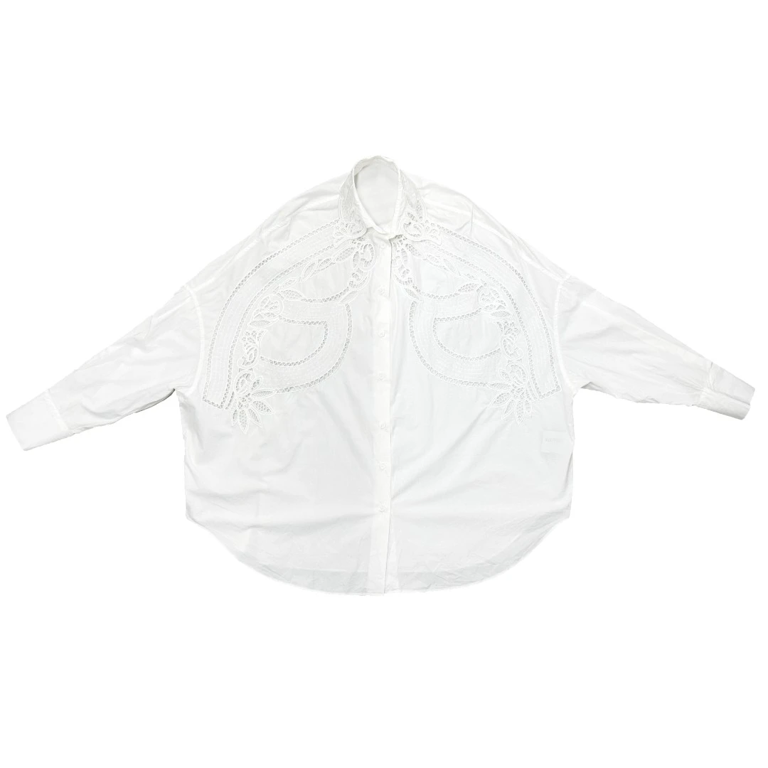 编码【A08】2025春季新款镂空刺绣百搭翻领长袖衬衫L251078