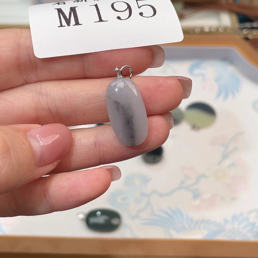 和田玉未镶嵌珠宝半成品M195
