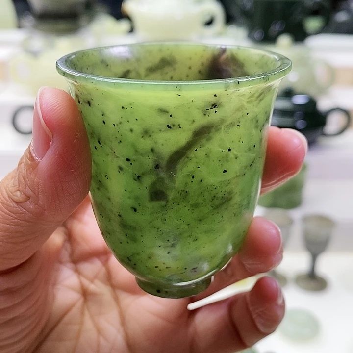 未镶嵌和田玉挂件茶杯60m l