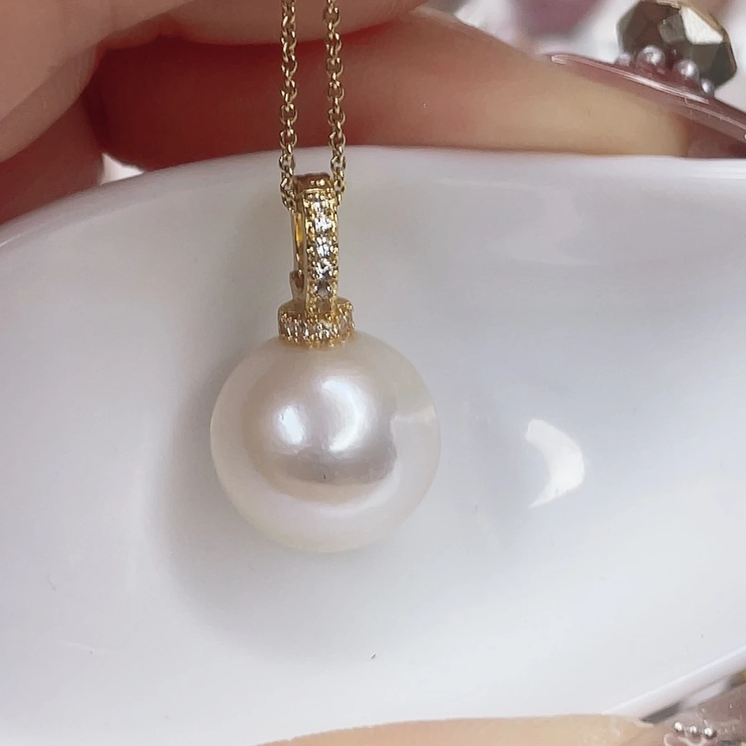 淡水珍珠吊坠(赠链)未镶嵌