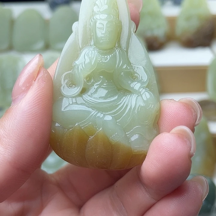 矮***3和田玉（糖玉）未镶嵌颈饰