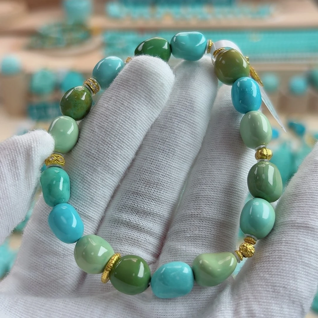 绿松石未镶嵌珠宝奇石