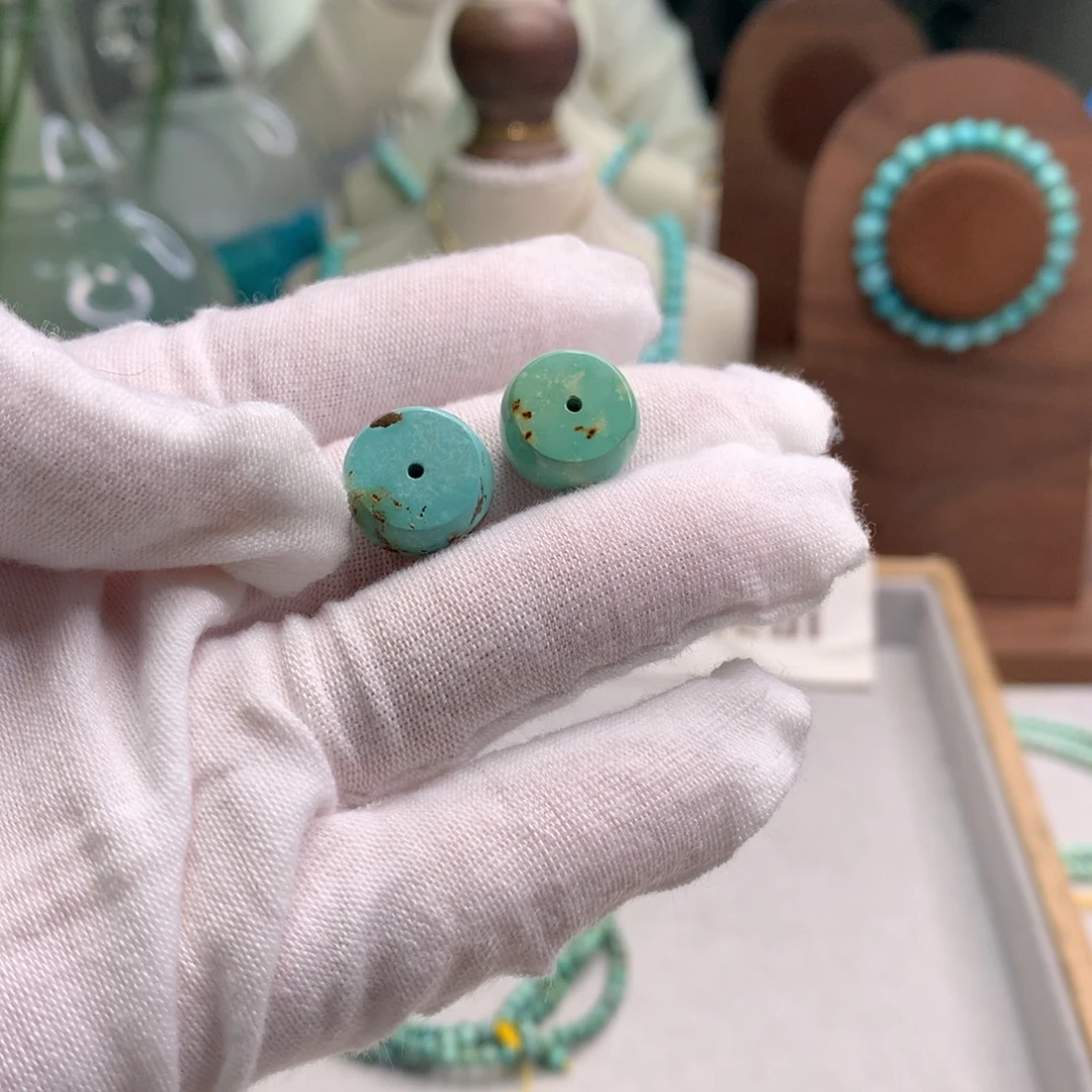 绿松石未镶嵌饰品