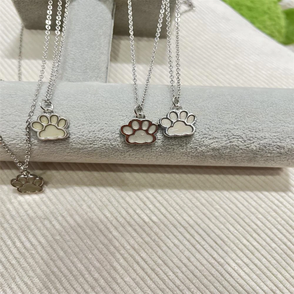 合金项链 跨境个性夜光狗爪吊坠项链ins风小众简约毛衣链