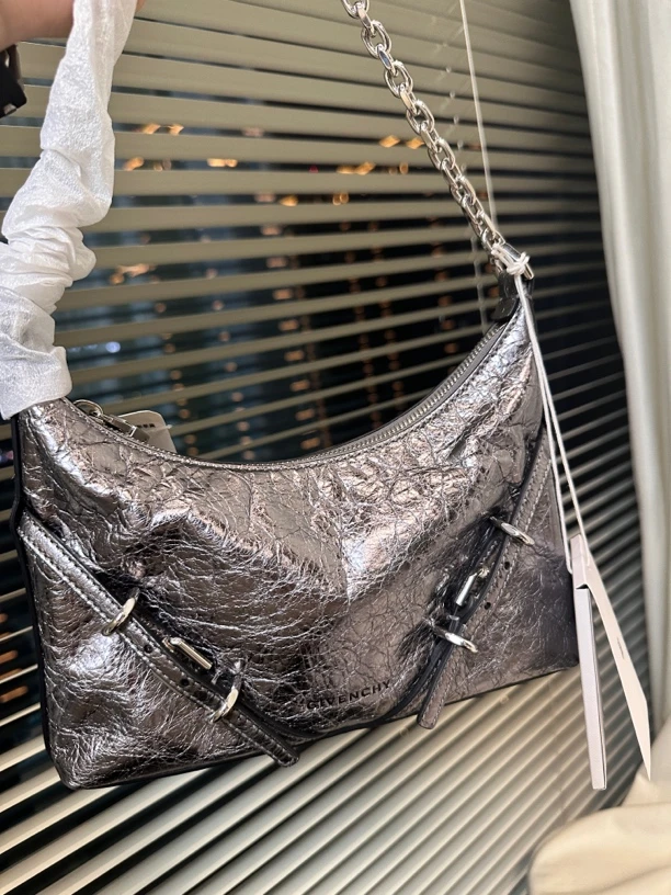 95新 Givenchy/纪梵希 女包手提包单肩链条包时尚百搭