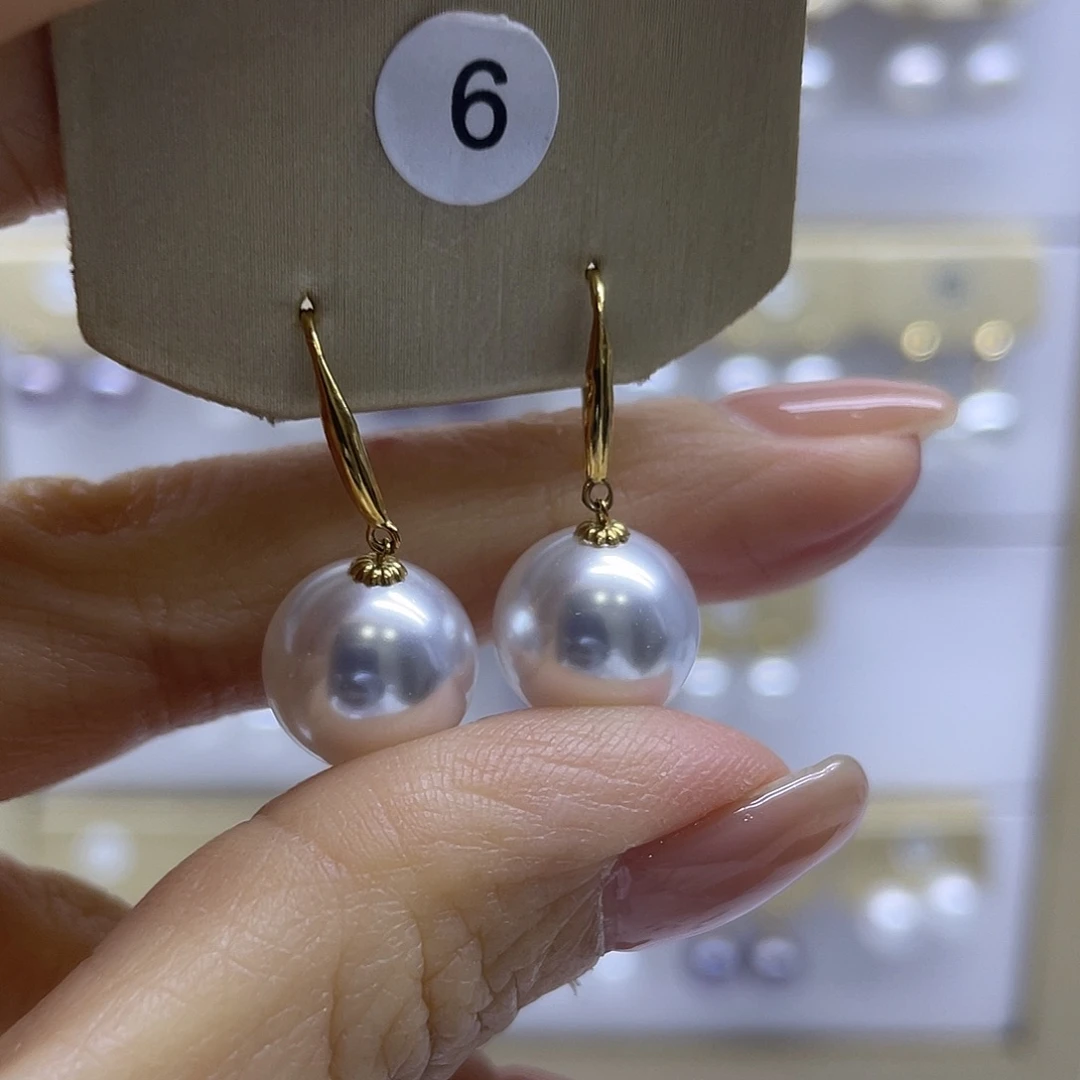 18K金镶嵌耳饰淡水珍珠