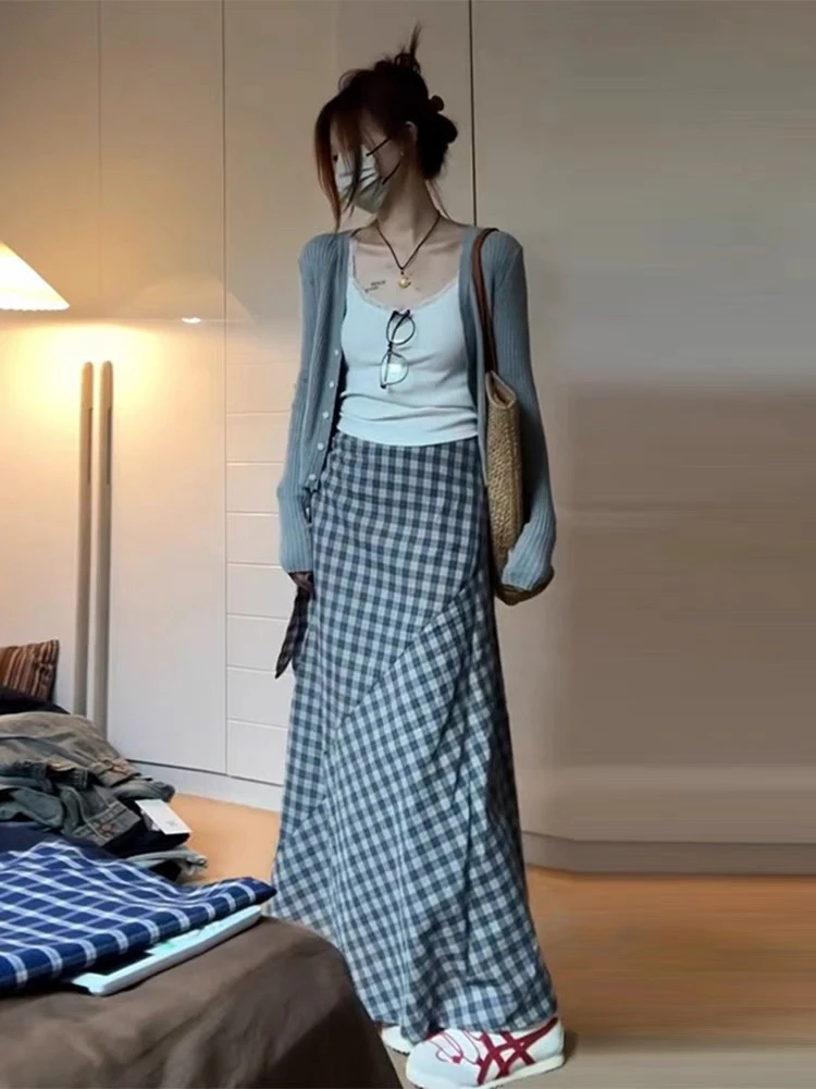 潼潼家【暖格】春季大码时尚格子长裙开衫吊带百搭显瘦三件套