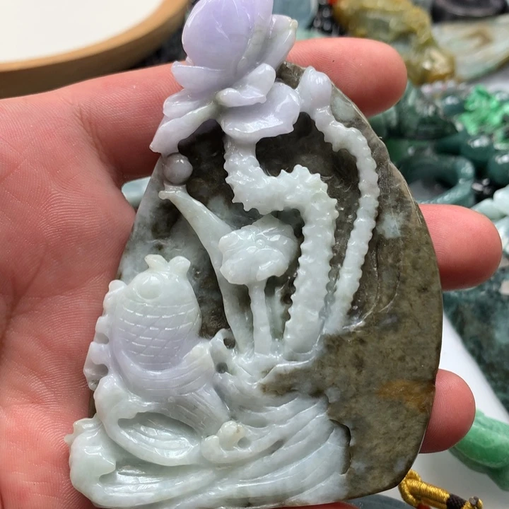 翡翠颈饰未镶嵌保真天然A货翡翠