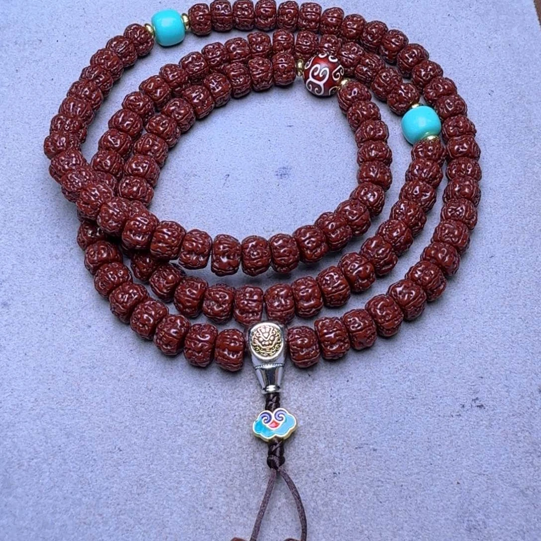 余***心吊坠金刚菩提盘龙108