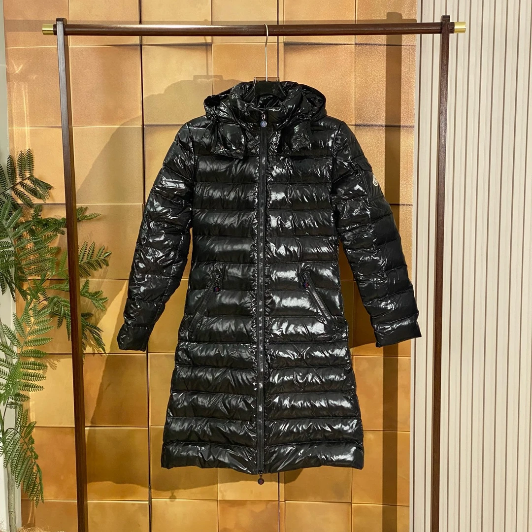 Moncler Moka黑色亮面刺绣长款羽绒服/3码/99新 稀有大码/27563
