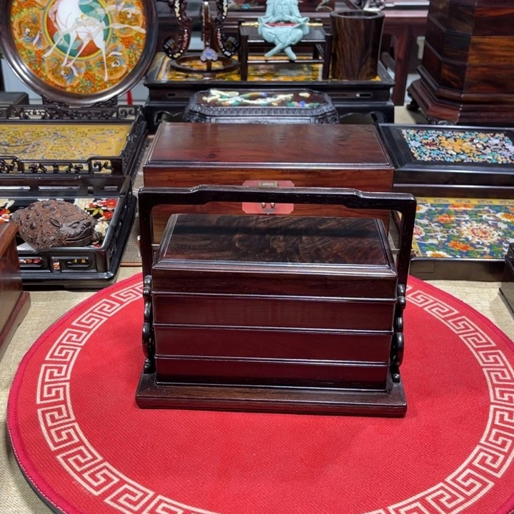 紫檀木类成套家具