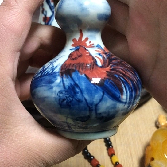 彼***磕陶瓷陶瓷的设计师是一个