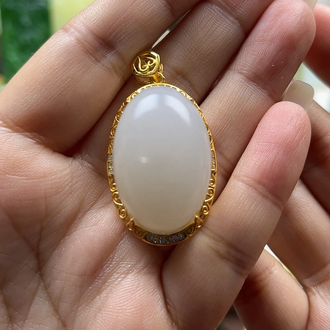 和田玉吊坠银S925镶嵌