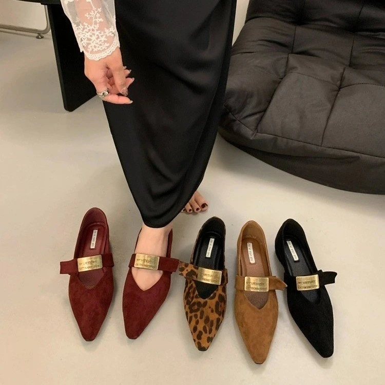 鞋子女鞋单鞋网红百搭尖头浅口低跟气质高跟跟鞋夏季春季法式粗跟