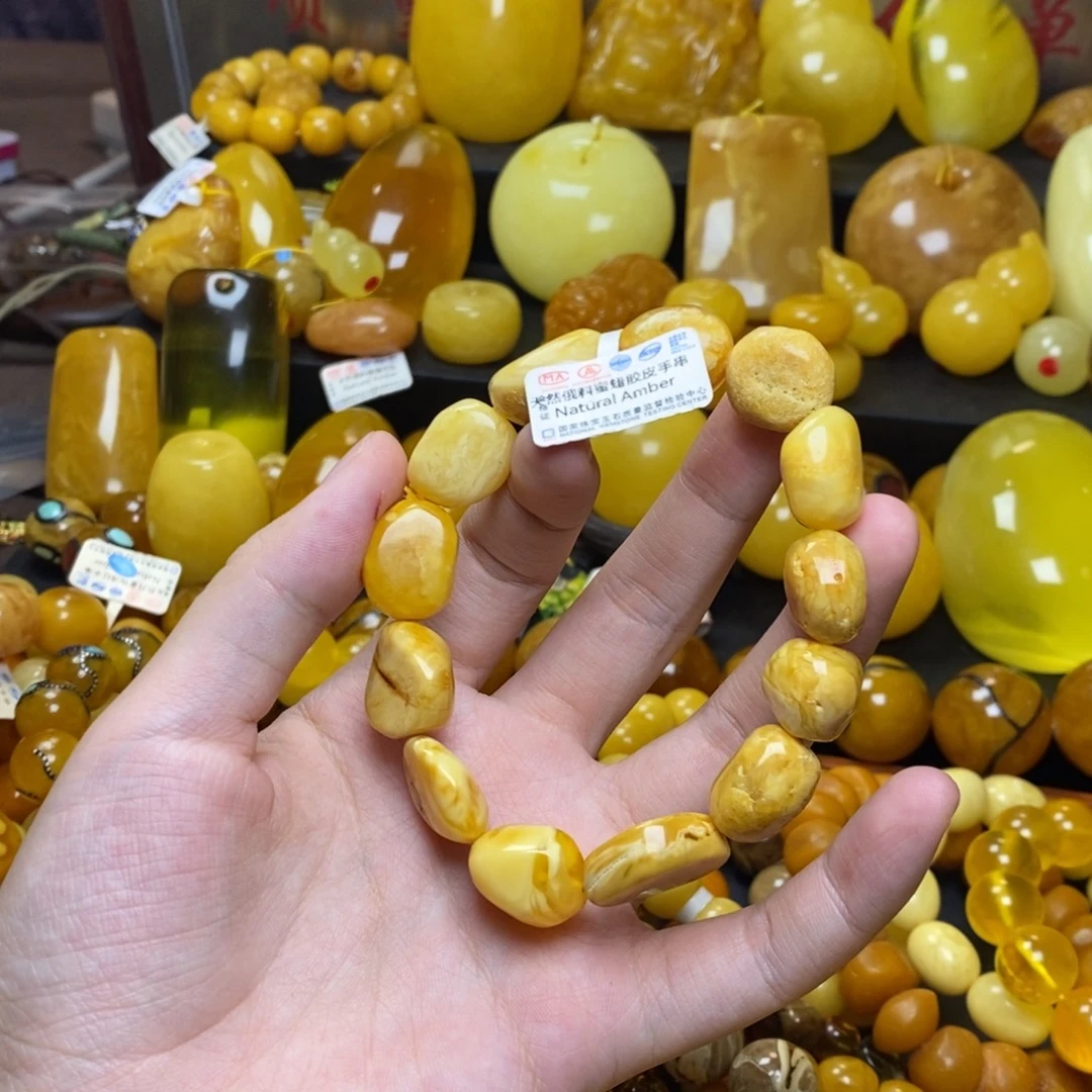 琥珀未镶嵌珠宝奇石