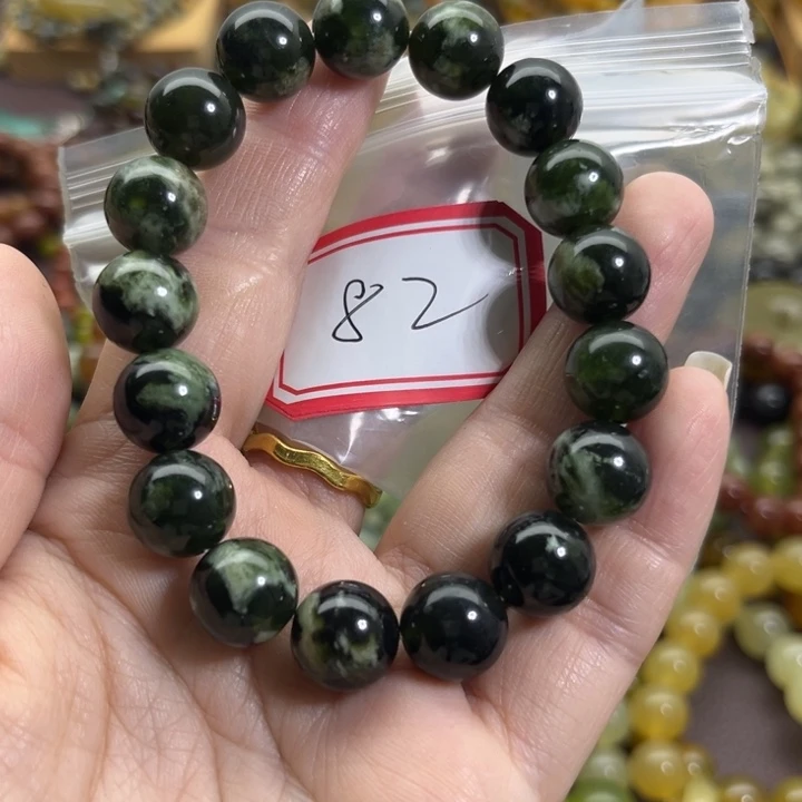 未镶嵌蛇纹石玉手链