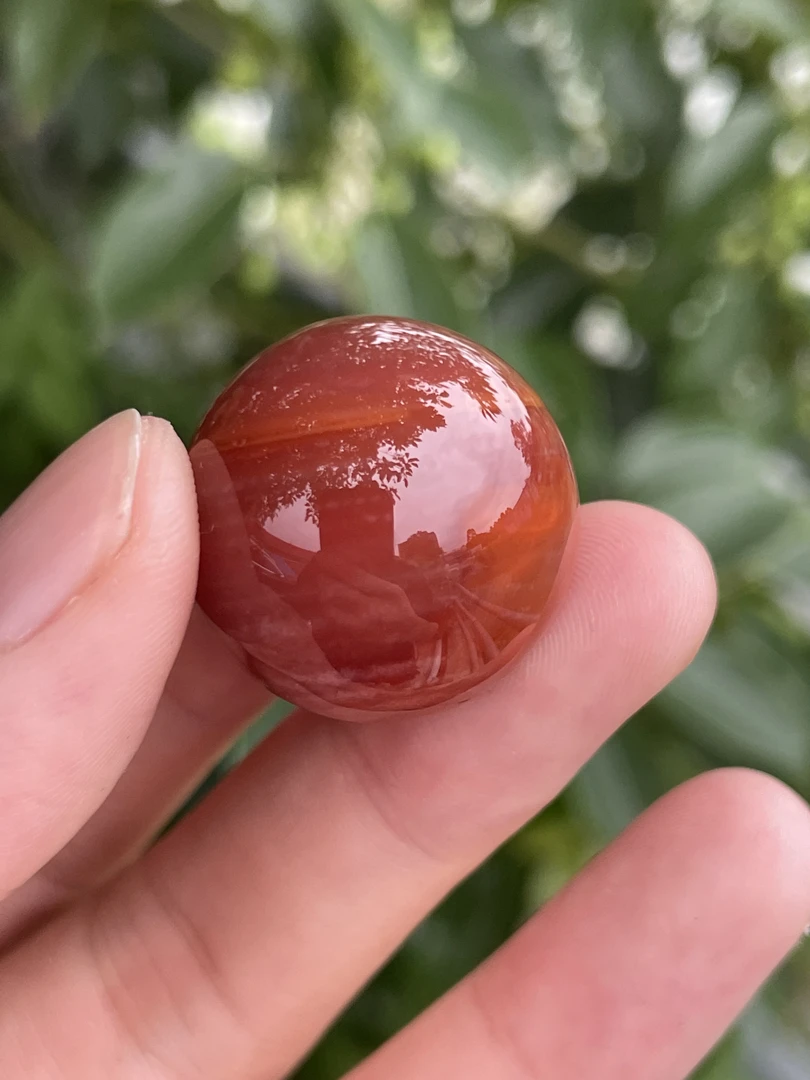 精美南红23mm配饰圆珠单珠，特色腰缠万贯