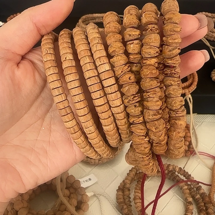 迪***希吊坠柏香籽/百香籽