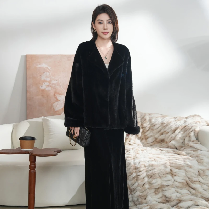 《小满》傲世夫人宝嘉美进口美国宝嘉美女款水貂皮草外套战袍