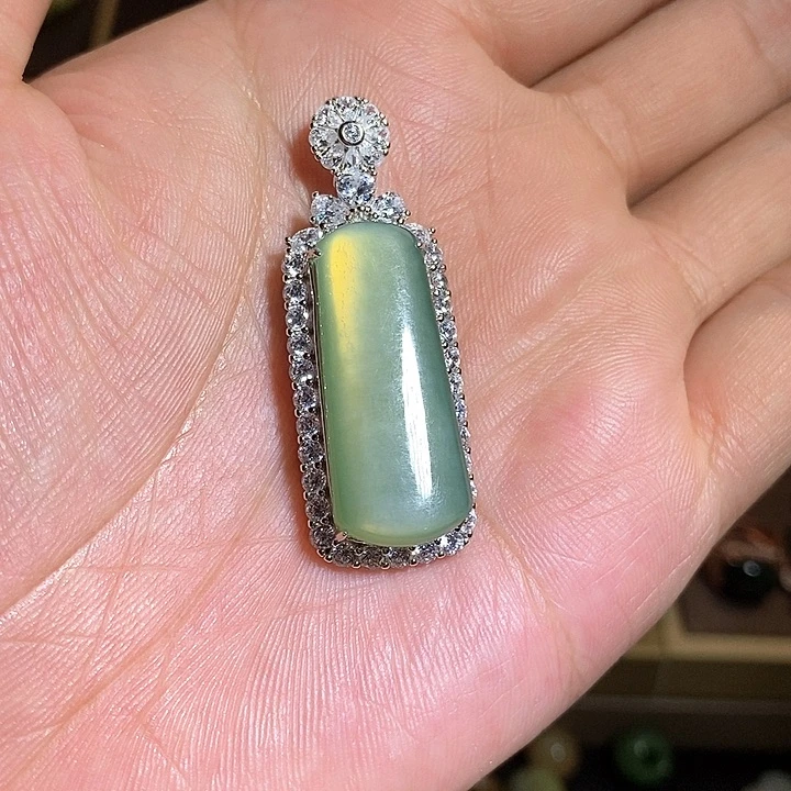 【闪购商品】吊坠(不含链)银S925镶嵌和田玉（碧玉）