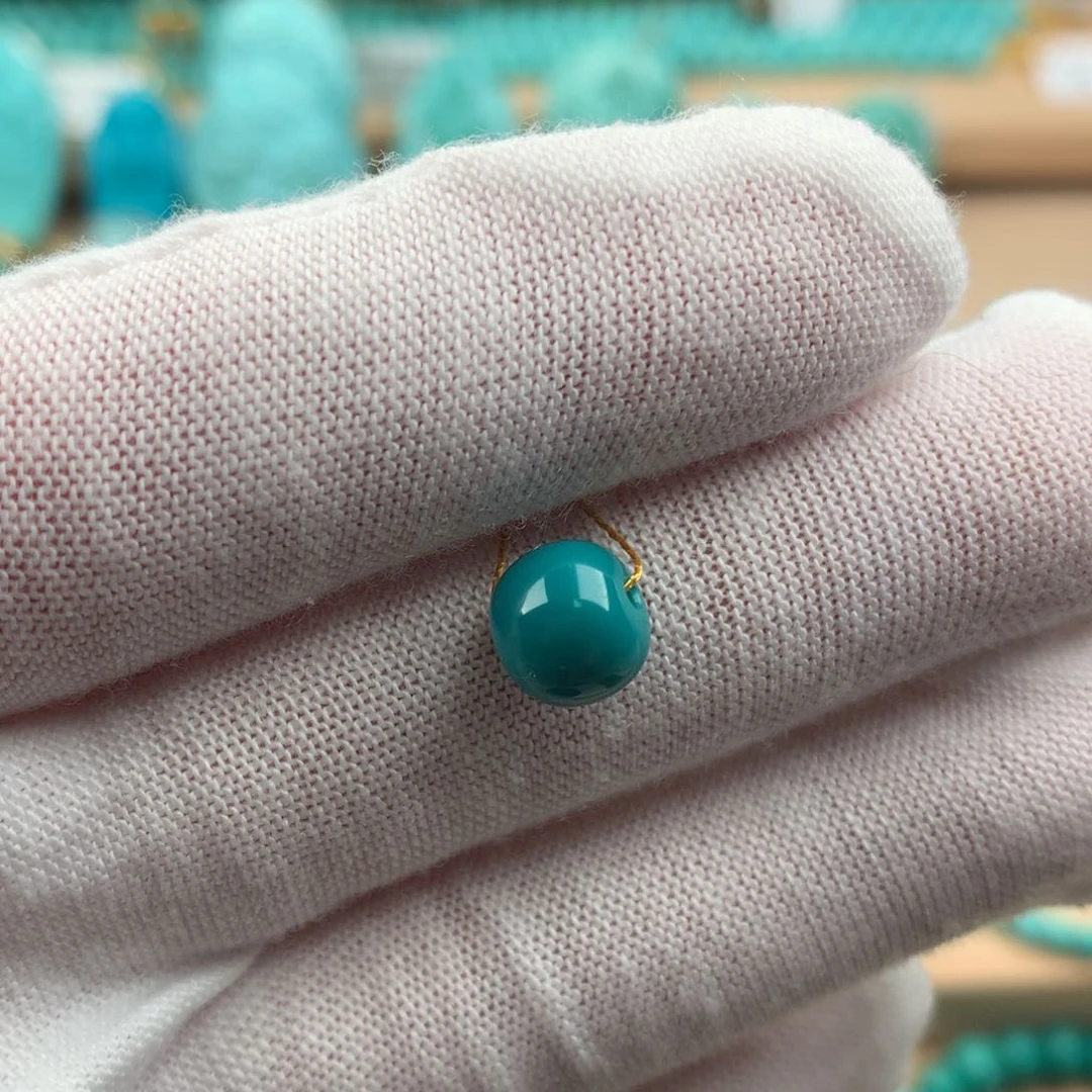 绿松石配饰未镶嵌8.2*7.3