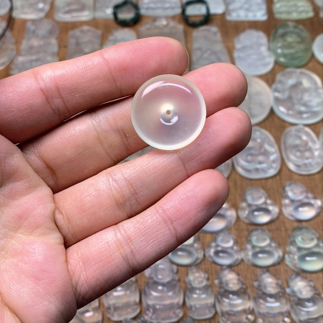 岫玉吊坠(不含链)未镶嵌