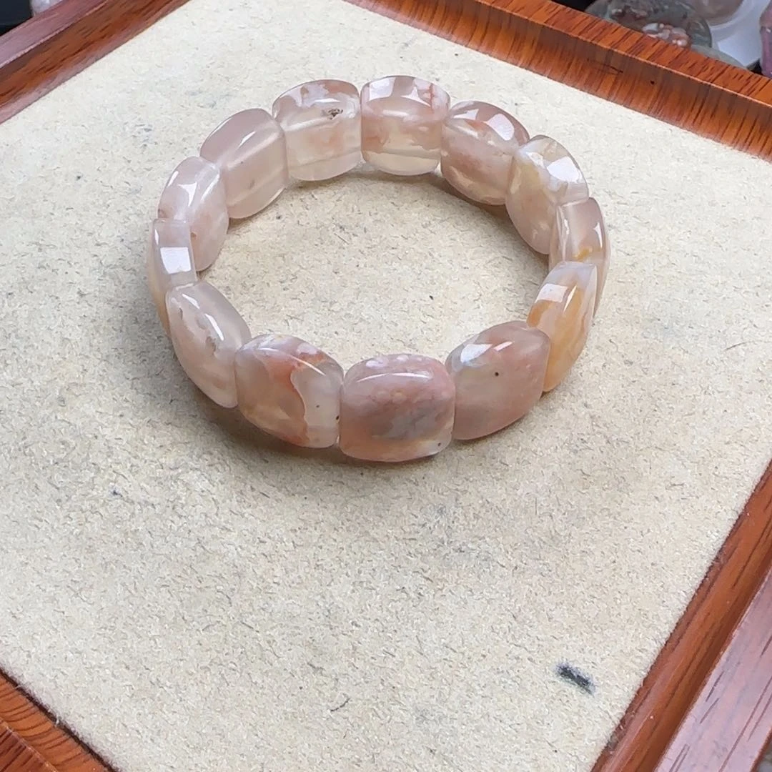 未镶嵌玛瑙/玉髓珠宝半成品