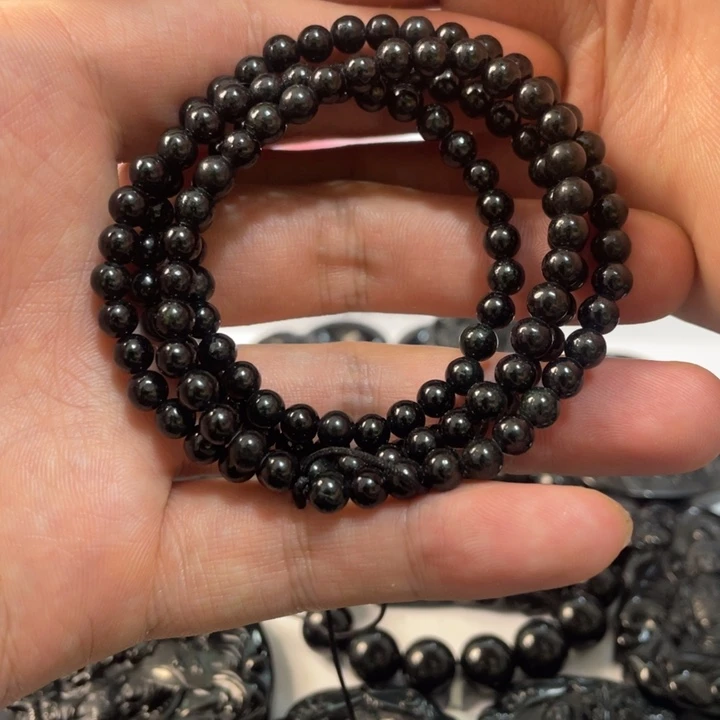 翡翠未镶嵌吊坠(不含链)卡5左右