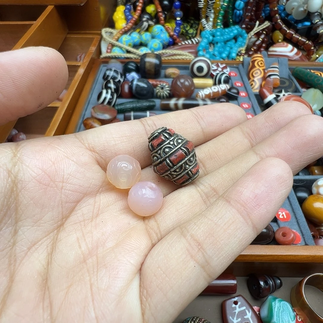 玛瑙/玉髓未镶嵌珠宝半成品