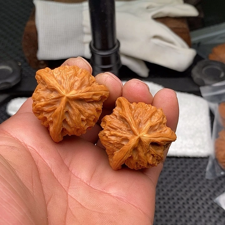 用***9核桃手串/手链福利宫灯8