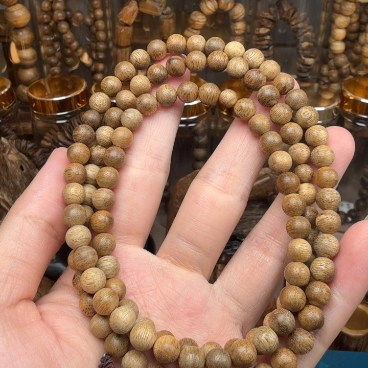 沉香沉香碎屑文莱沉香卡7的11.4克