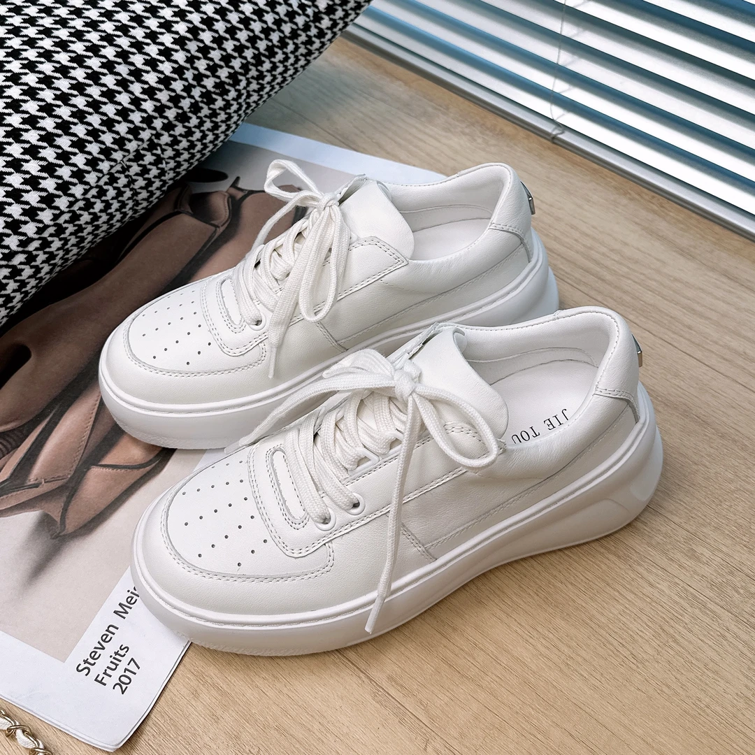 欧洲站厚底小白鞋女2025春季新款时尚系带百搭休闲运动板鞋潮