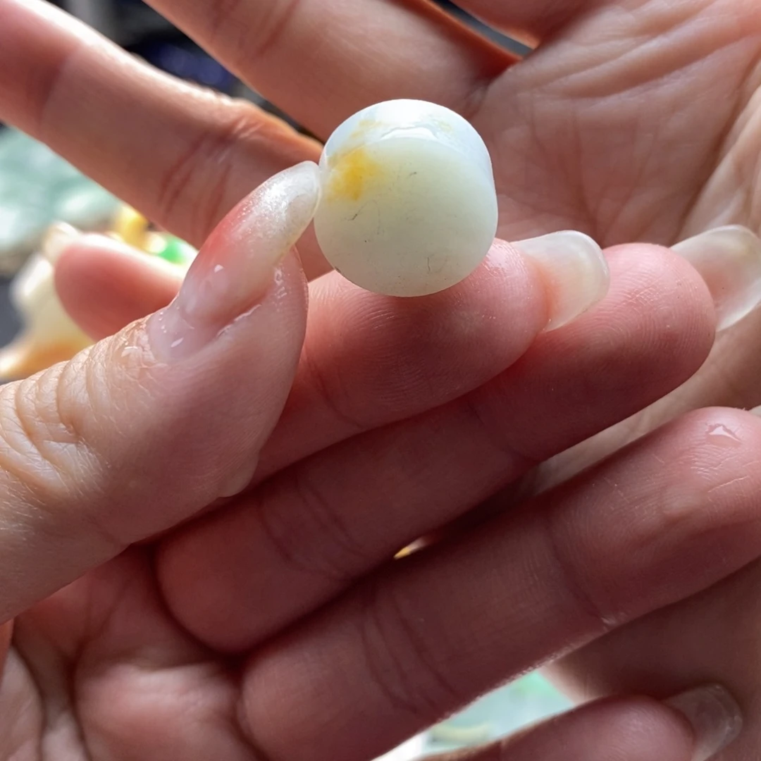 定制翡翠戒心未镶嵌