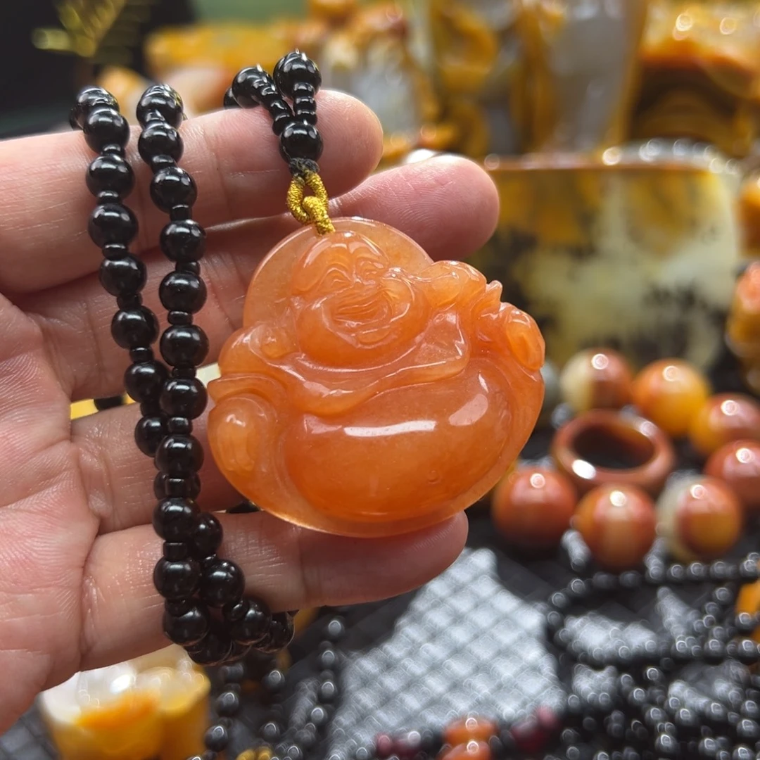 石英质玉未镶嵌颈饰