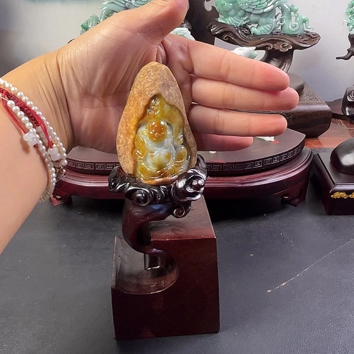 翡翠未镶嵌摆件翡翠