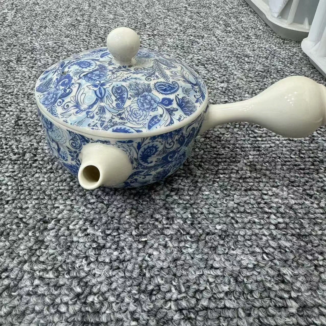 F515-满青花侧把壶