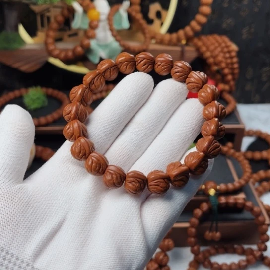 吊坠桃核玉龙脊手串13