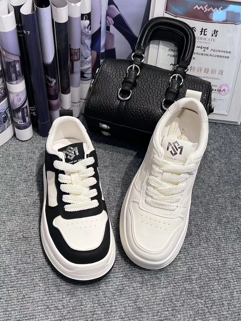 735-219玛莎玛索2025早春新款时尚洋气板鞋圆头厚底纯皮休闲女鞋