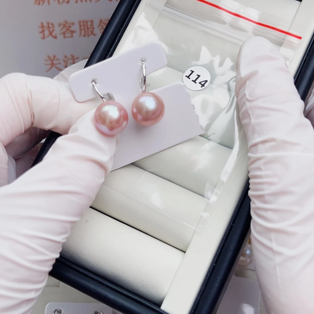 银S925镶嵌淡水珍珠耳饰