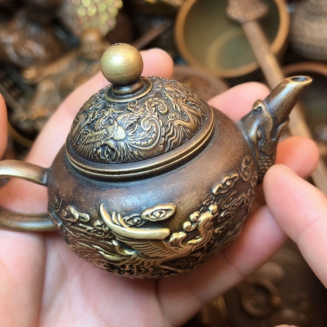 精美铜器工艺品等