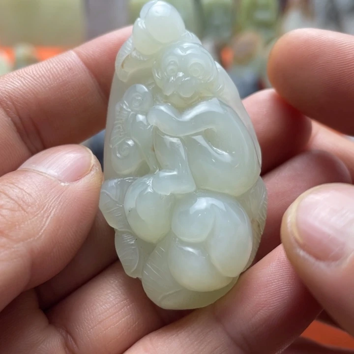 和田玉未镶嵌挂件