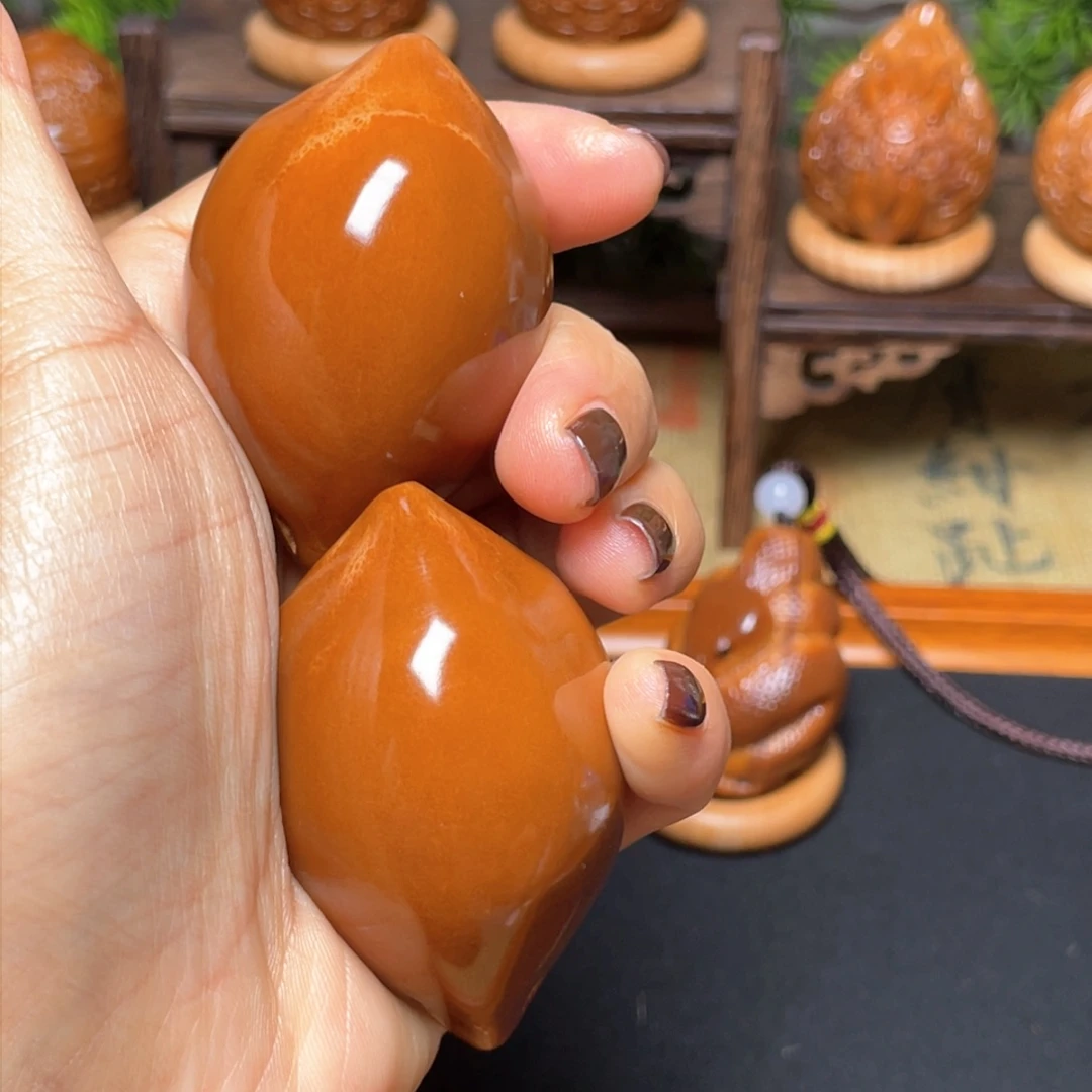 橄榄核吊坠蝴蝶35穿配