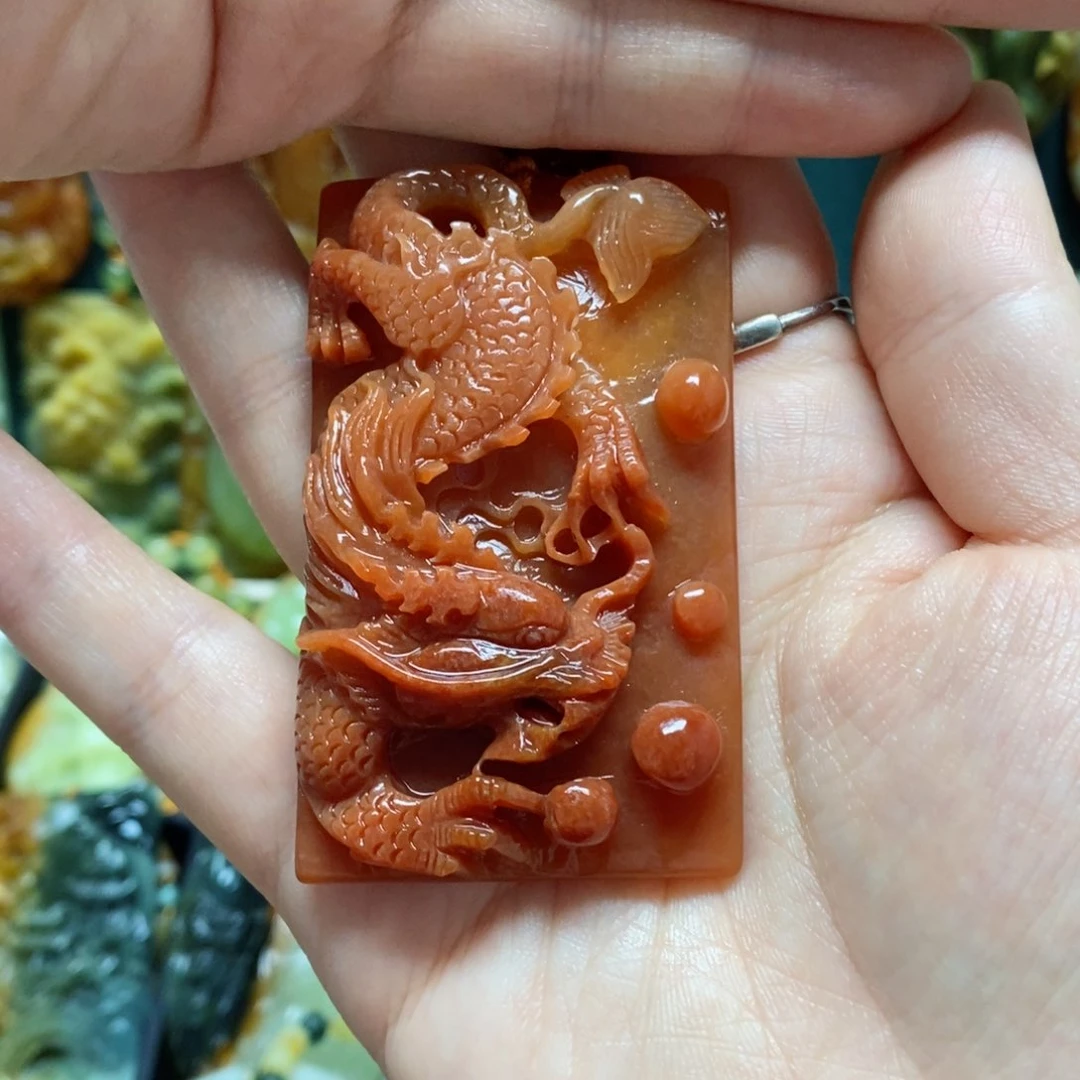 岫玉吊坠(赠链)未镶嵌雪*狼