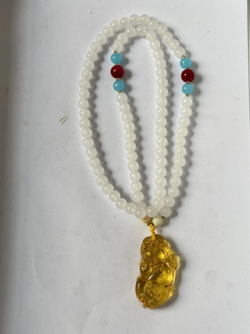 1126    精美项链