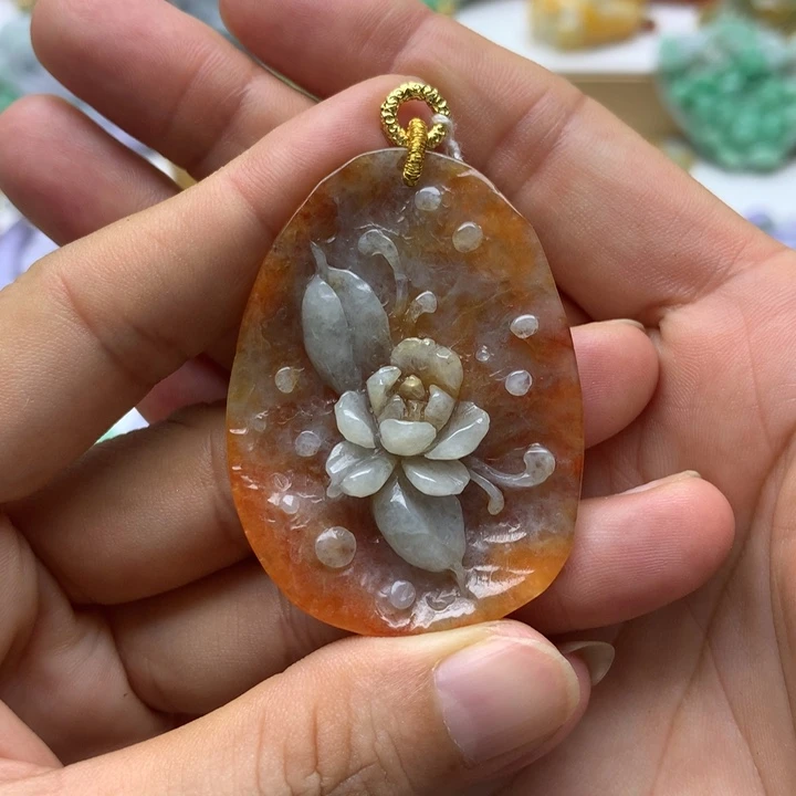 颈饰未镶嵌翡翠翡翠