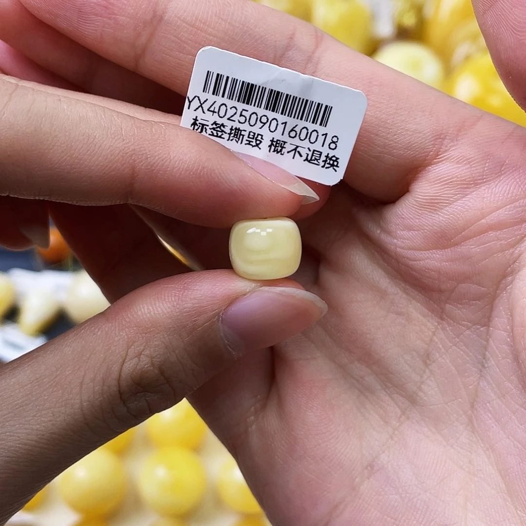 蜜蜡未镶嵌珠宝奇石10.4*8.8mm白花沁色老型珠