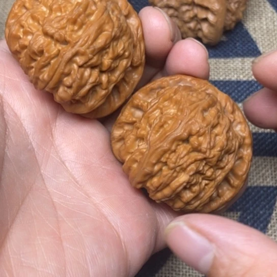 吊坠文玩核桃白狮子