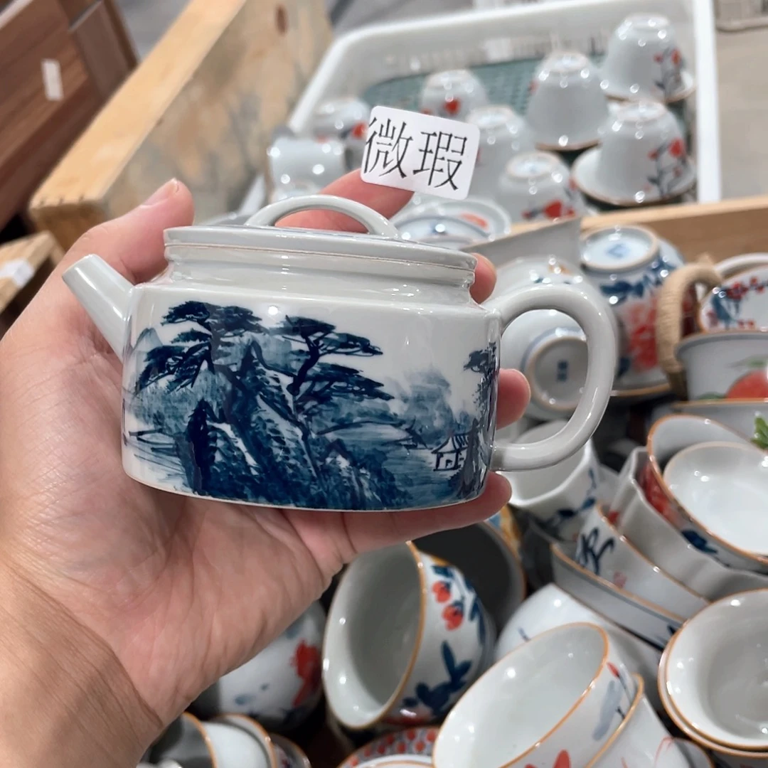 釉下手绘茶具微瑕